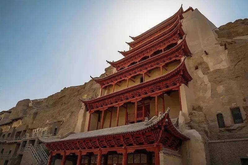 敦煌雷音寺，历史与文化的交响点