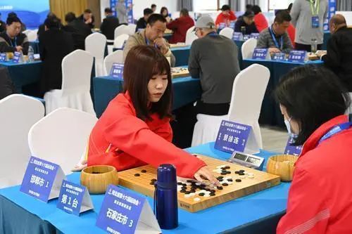 探寻最新围棋动态，XX月27日赛事进展与热点话题解析