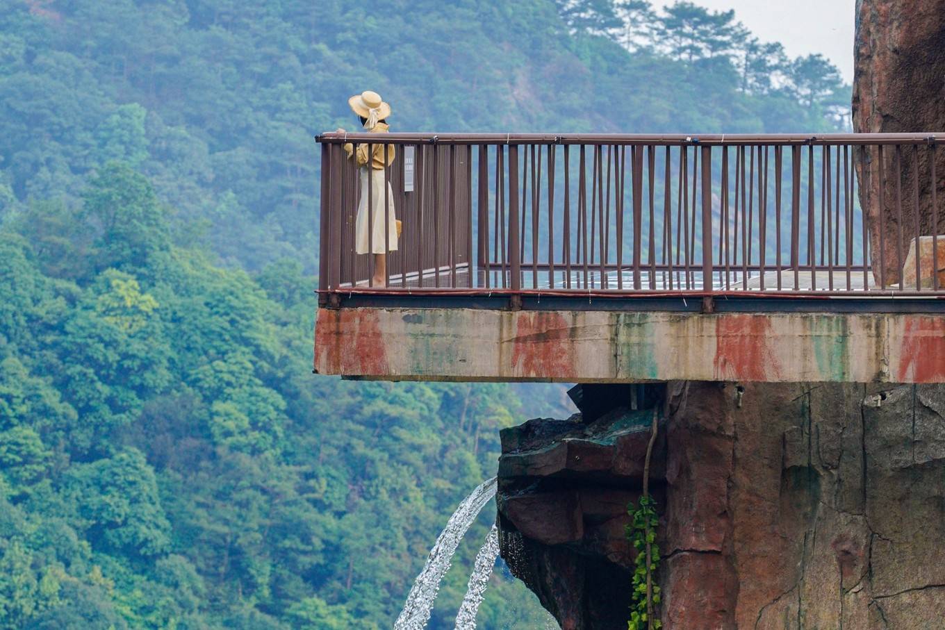 峰峰最新楼盘探索之旅，自然美景与内心宁静的双重体验