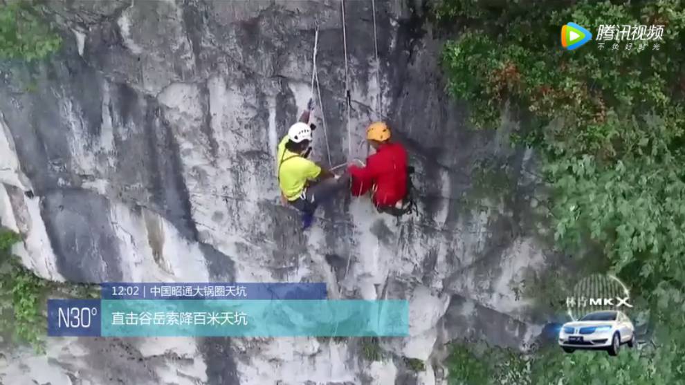 风雨小巷中的宝藏，特色小店的飓风下载之旅